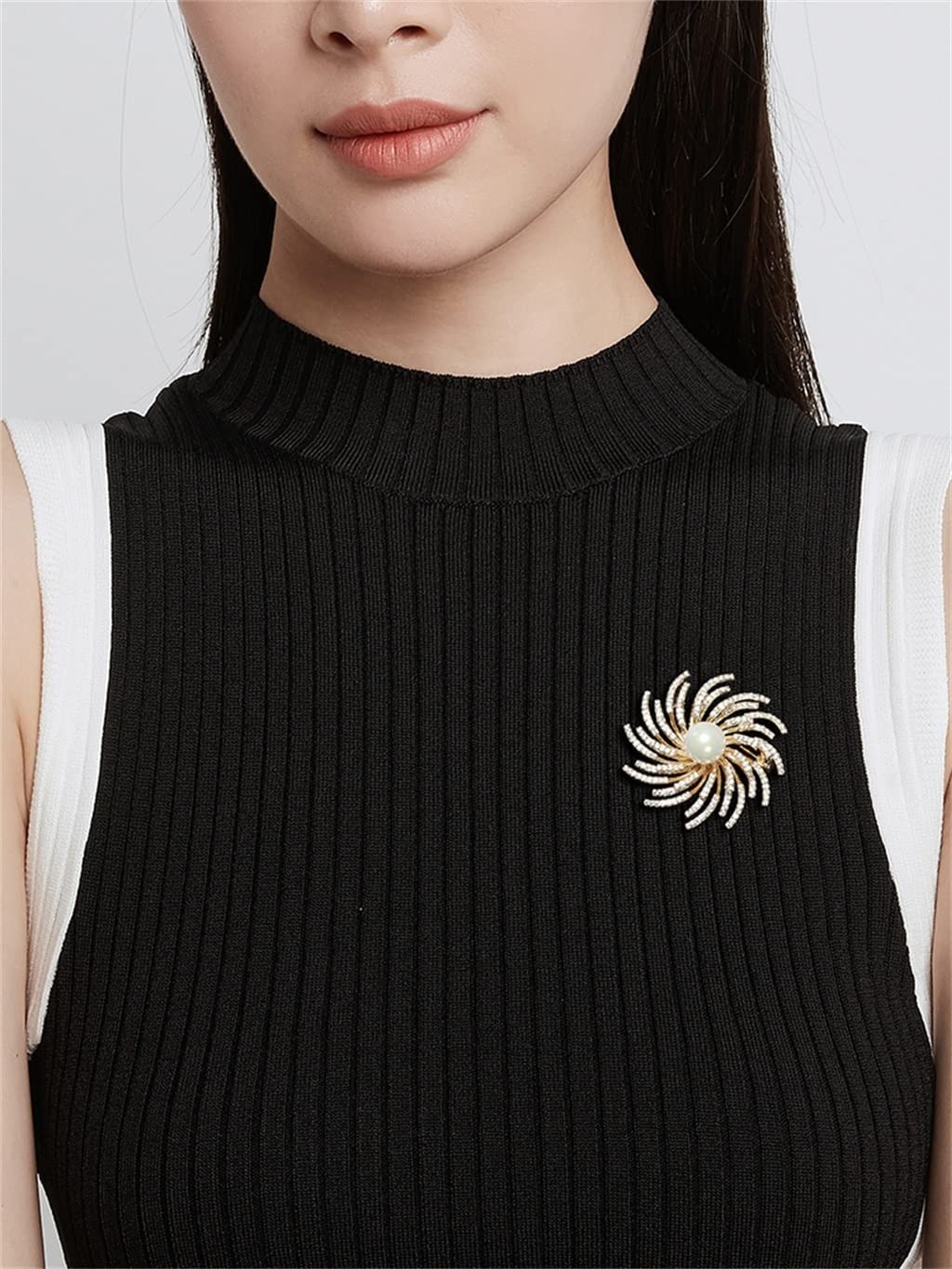 Elegant Women's Wedding Corsage Brooch with Crystal & Simulated Pearl - Perfect for Brides, Bridesmaids, and Formal Occasions