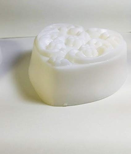 3-Piece Heart Shaped Gardenia Scented Soap Gift Set - Moisturizing Shea Butter & Goat Milk Soap for Women, Romantic Valentine's Day Gift, Bath & Body Care Luxury Set for Anniversary, Bridal Shower or Mother's Day