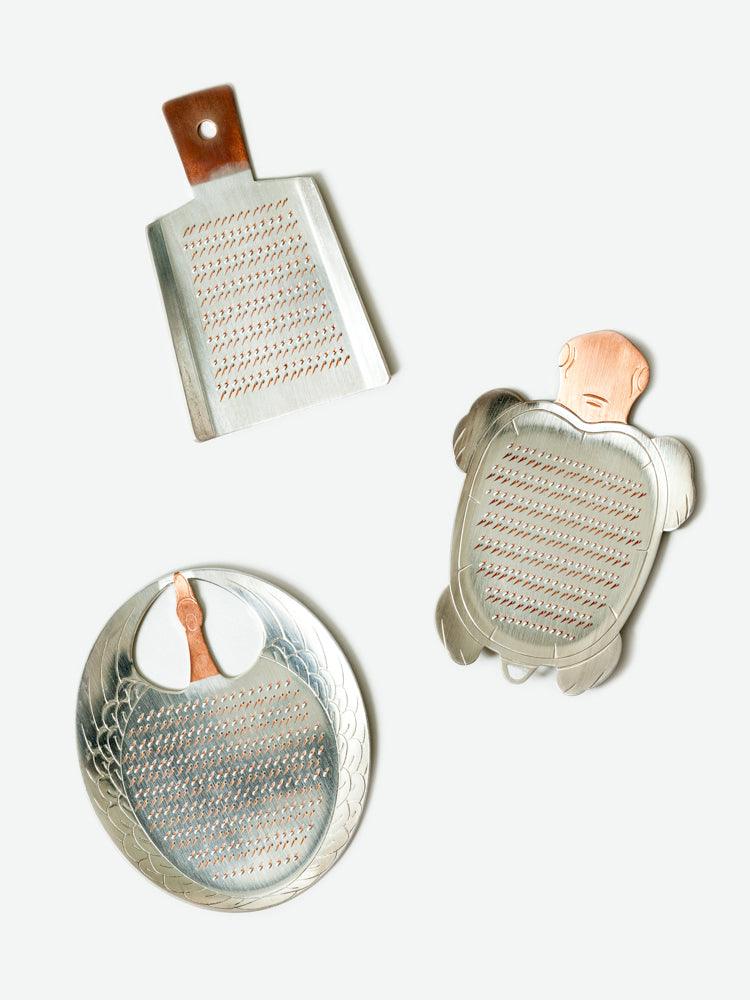 Premium Oroshigane Japanese Copper Grater - Handcrafted Kitchen Tool for Grating Ginger, Garlic & Wasabi - Perfect for Sushi, Ramen & Asian Cuisine