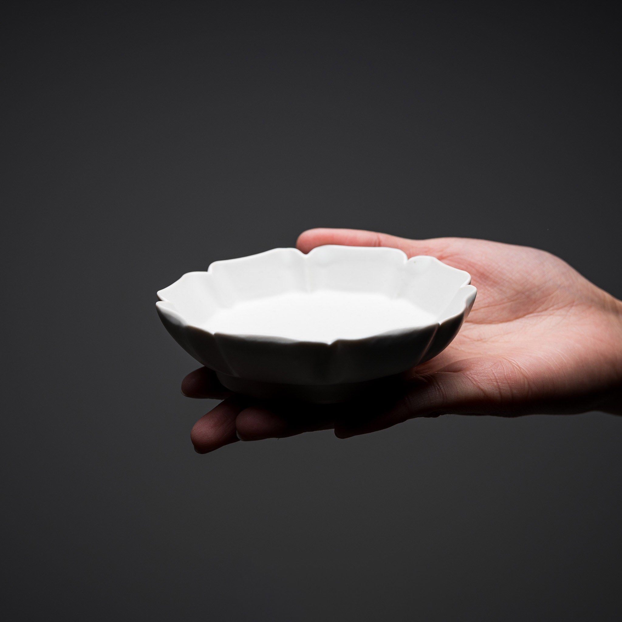 USUKI Ware Handmade Small Deep Plate 10cm - Authentic Japanese Stoneware Bowl for Sushi, Soy Sauce & Condiments | Perfect for Home Dining & Restaurant Use