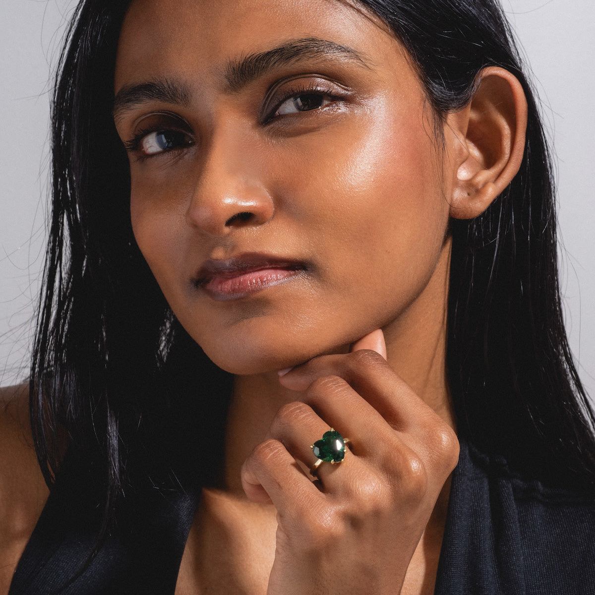 The Allison Emerald Heart Ring - Elegant Green Gemstone Jewelry for Women, Perfect for Valentine's Day, Anniversary & Romantic Gifts
