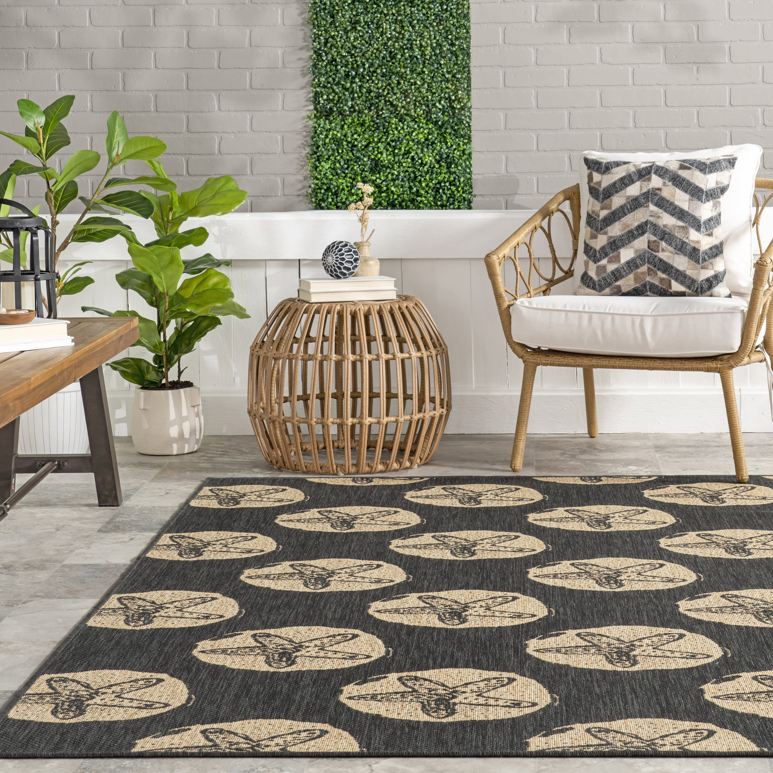 Premium Coralie Starfish Indoor/Outdoor Area Rug - Dark Grey Non-Slip Floor Mat for Living Room, Bedroom, Patio & Deck