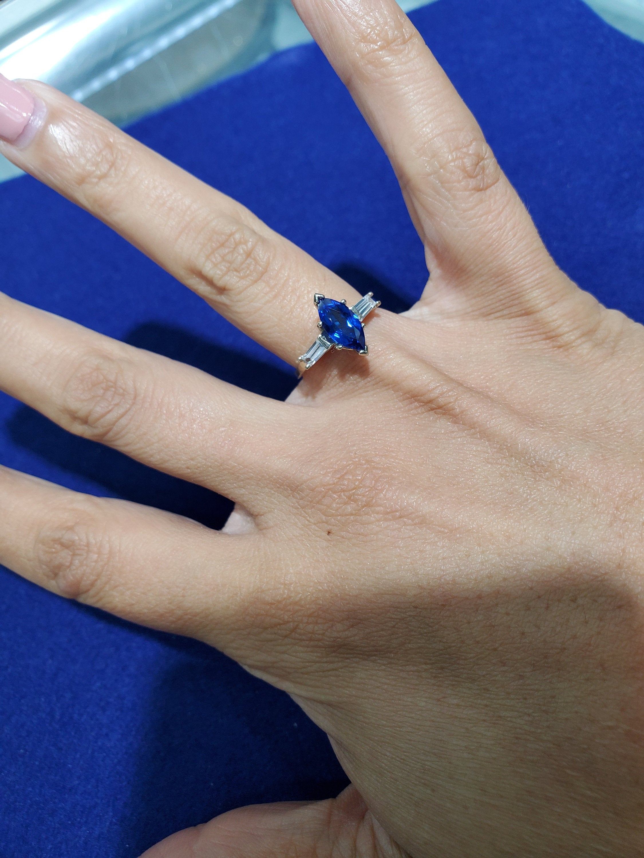 Exquisite Marquise Cut Sapphire & Diamond Engagement Ring in 14K White Gold - Perfect for Proposals, Anniversaries & Romantic Occasions