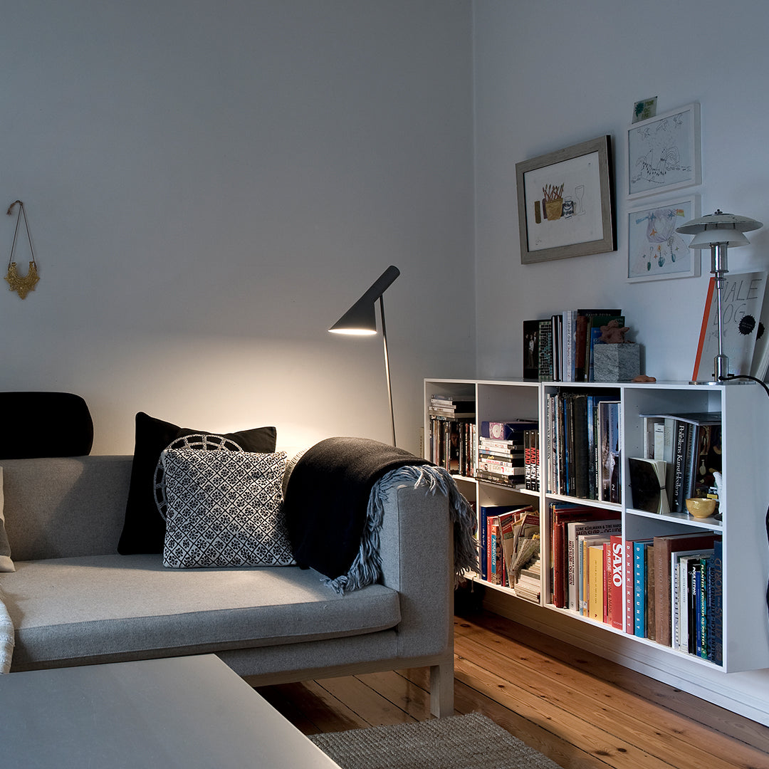 Arne Jacobsen Floor Lamp by Louis Poulsen | Modern Scandinavian Lighting for Living Room, Bedroom & Office | Dimmable LED Design for Home Decor