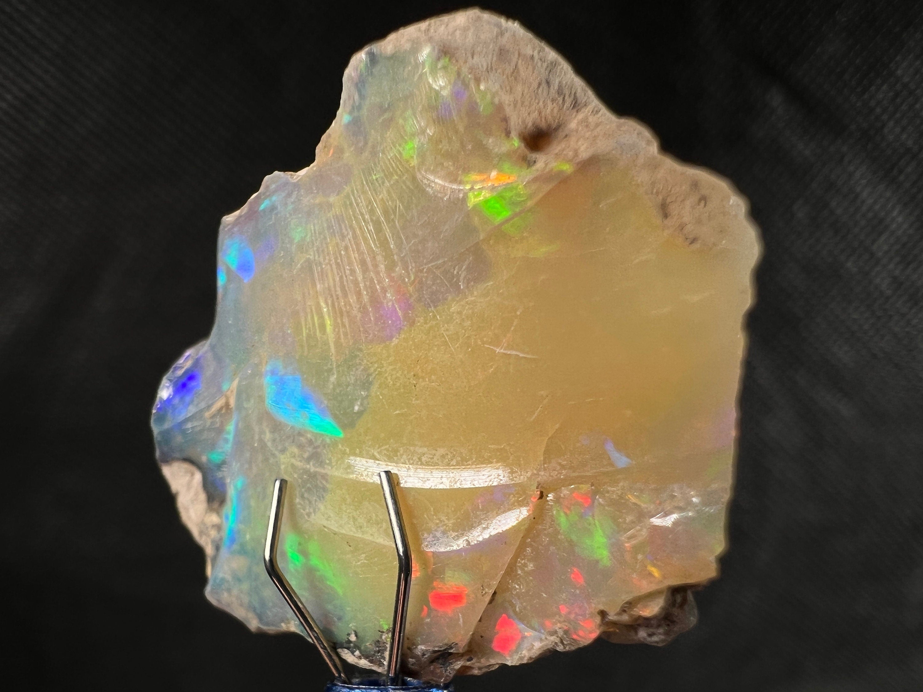 Natural 4A+ Welo Opal Raw Crystal - Premium Cutting Grade Opal Gemstone, October Birthstone (50665) for Jewelry Making, Healing Crystals & Mineral Collection