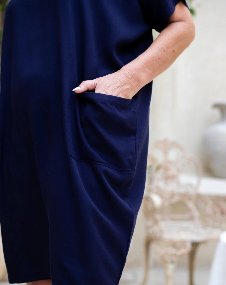 Stylish Pocket Dress in Classic Ink Color - Perfect for Casual Outings, Office Wear & Special Occasions