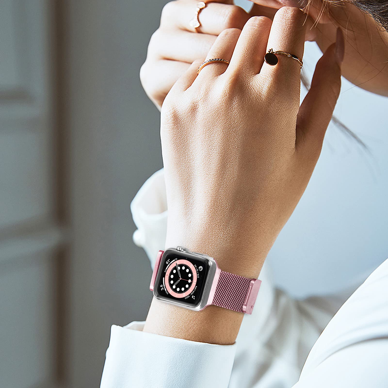 Premium Stainless Steel Magnetic Milanese Loop Band for Apple Watch 42mm/44mm/45mm - Compatible with iWatch Series SE/9/8/7/6/5/4/3/2/1 - Adjustable Luxury Metal Strap for Women & Men (Rose Gold) - Perfect for Workouts, Office Wear & Everyday Fashion Accessory