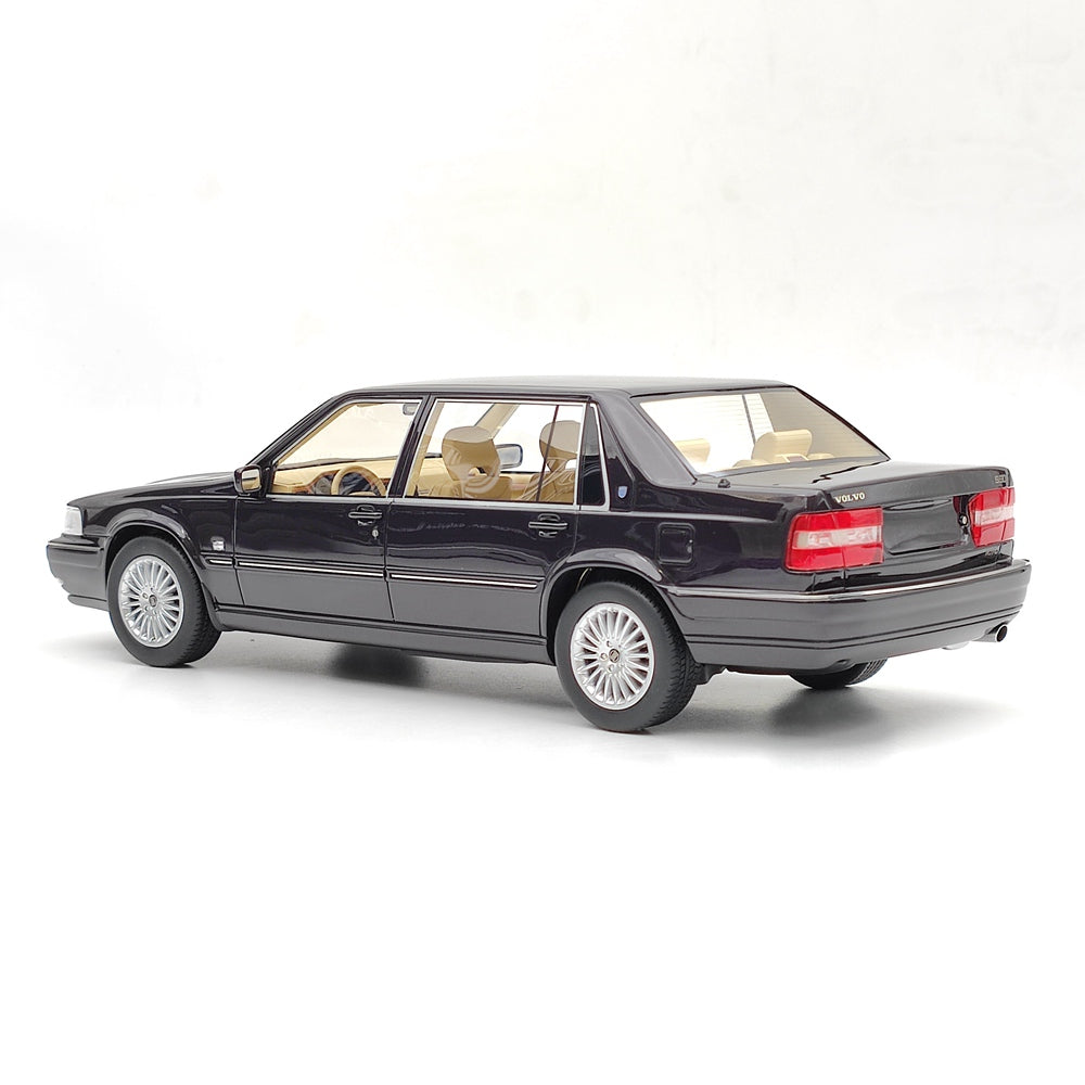 1/18 Scale Volvo S90 Royal Level 3 1998 Blackberry Resin Model Car - Purple Collectible Toy Car Gift for Adults & Kids | Display, Collection, Birthday Present