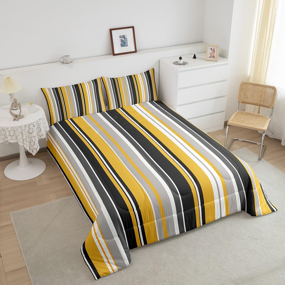 Modern Stripes Comforter Set Queen - Yellow & Gray Bedding for Boys & Kids Room - Lightweight Soft Warm Comforter with 2 Pillowcases - Perfect for Teen Bedroom, Dorm Decor & Cozy Home Fashion