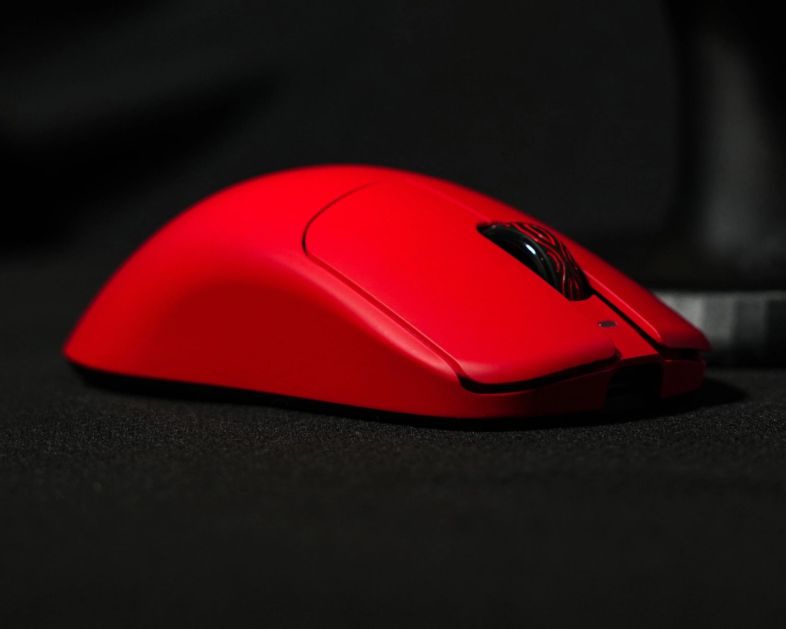 Waizowl OGM Cloud XS 8K Wireless Gaming Mouse - Ultra Lightweight Ergonomic Design for PC, Mac, Laptop - Perfect for FPS, MOBA, and Esports Gaming