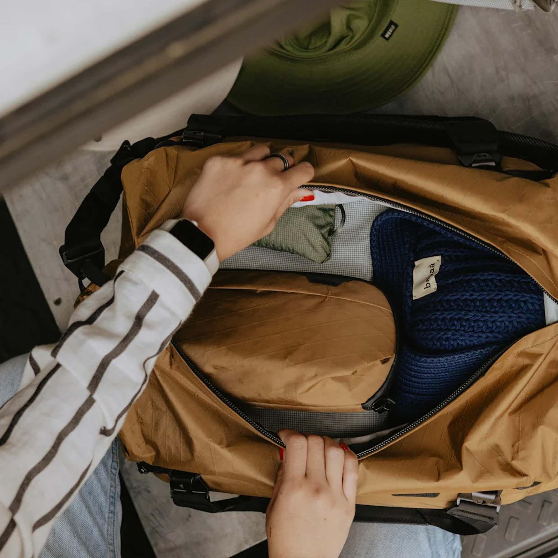 Peak Design Travel Duffel 35L - Waterproof Carry-On Duffel Bag for Travel & Outdoor Adventures - Perfect for Airplane, Camping & Gym Use