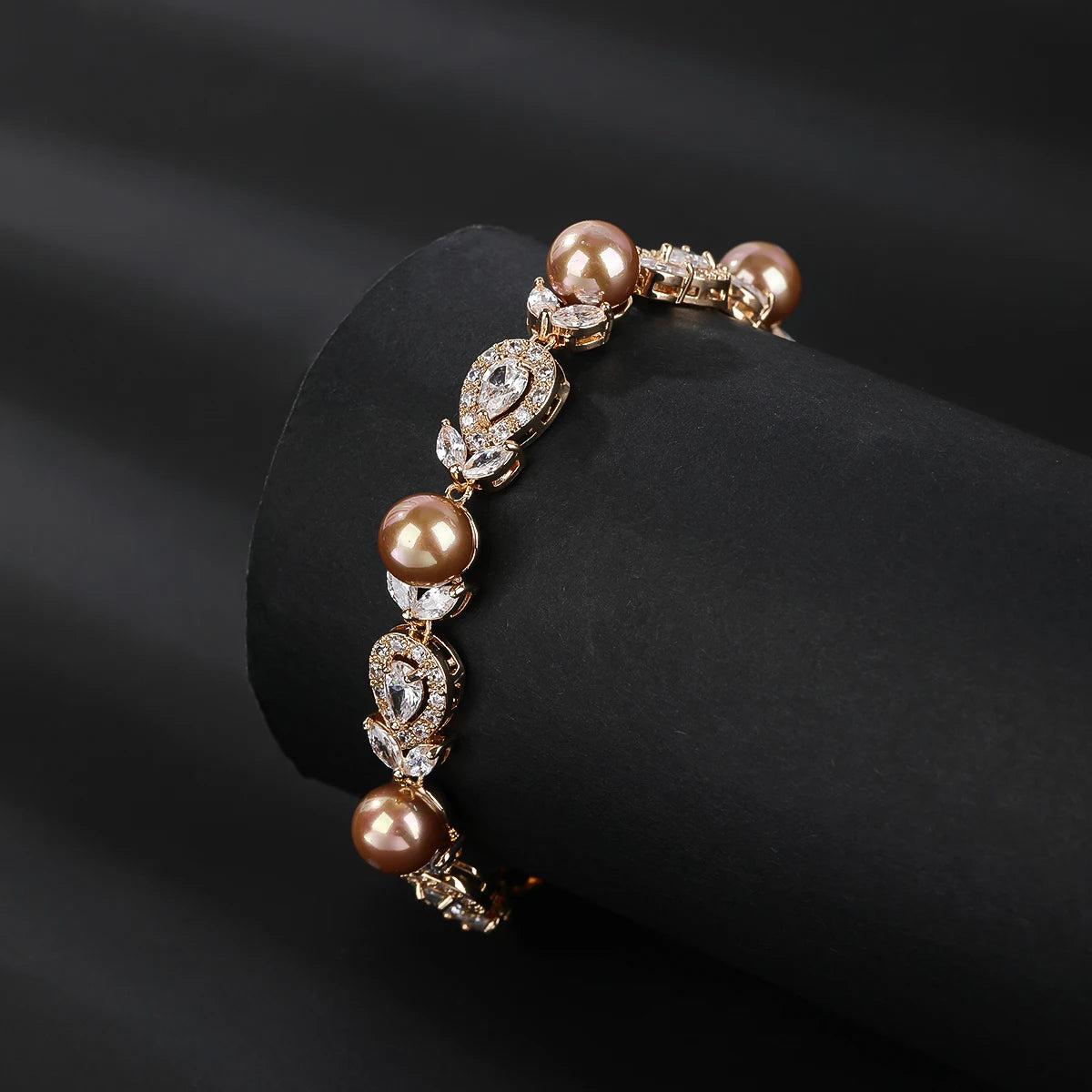Elegant Pearl Chain Bracelet for Women - White & Gold Cubic Zirconia Wedding Jewelry | Perfect for Bridal Party, Anniversary Gifts & Special Occasions