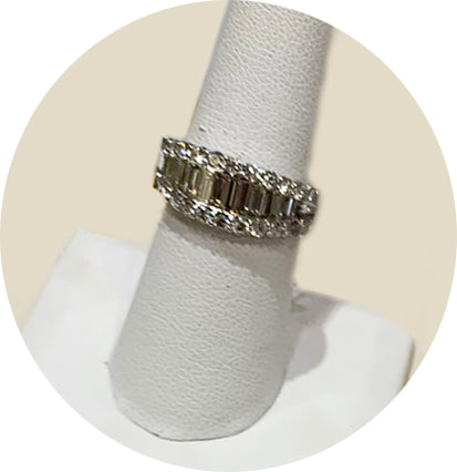 Exquisite Diamond Baguette Ring for Women - 14K White Gold Elegant Wedding Band | Perfect for Engagement, Anniversary & Special Occasions
