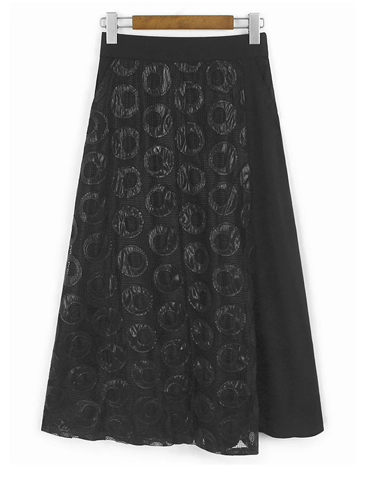 black skirt