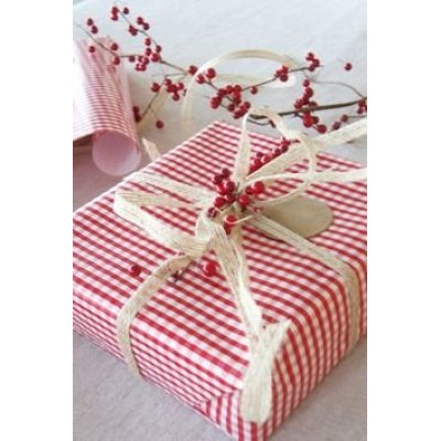 The Magic of Christmas Ribbon: A Tale of Love and Luxury