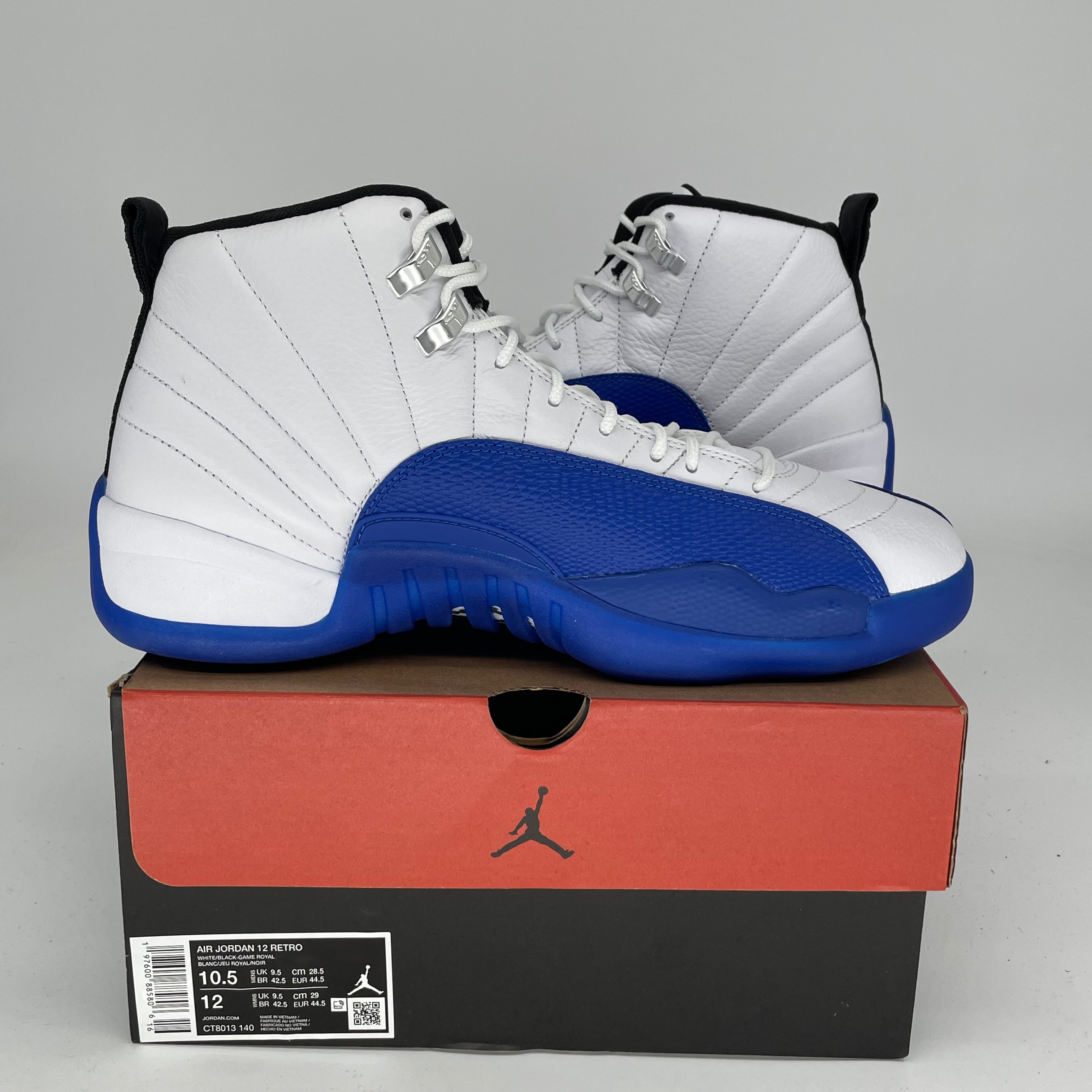 AIR JORDAN 12 