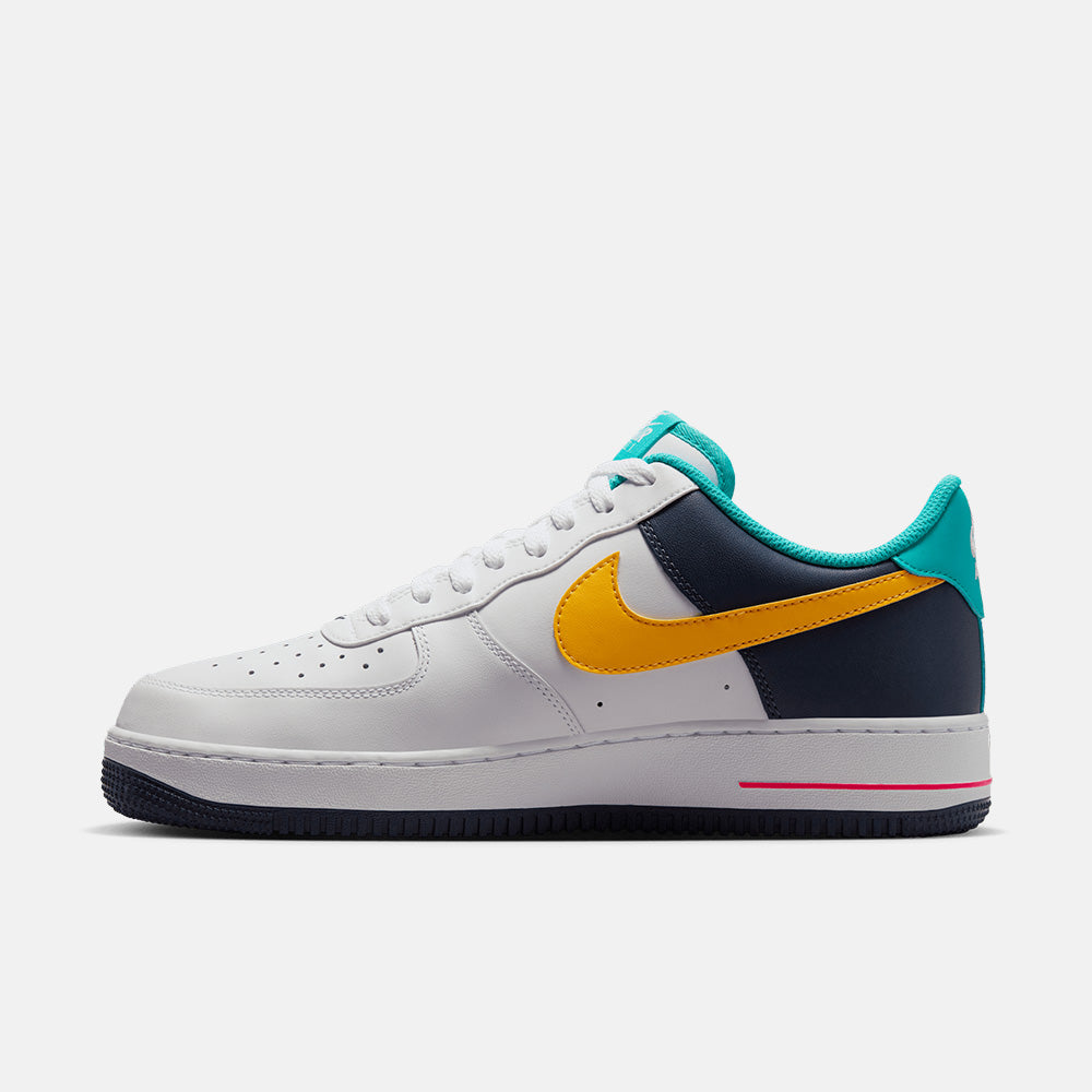 Nike Men's Air Force 1 '07 White Sneakers - Classic Basketball Shoes for Casual Wear, Street Style & Everyday Comfort
