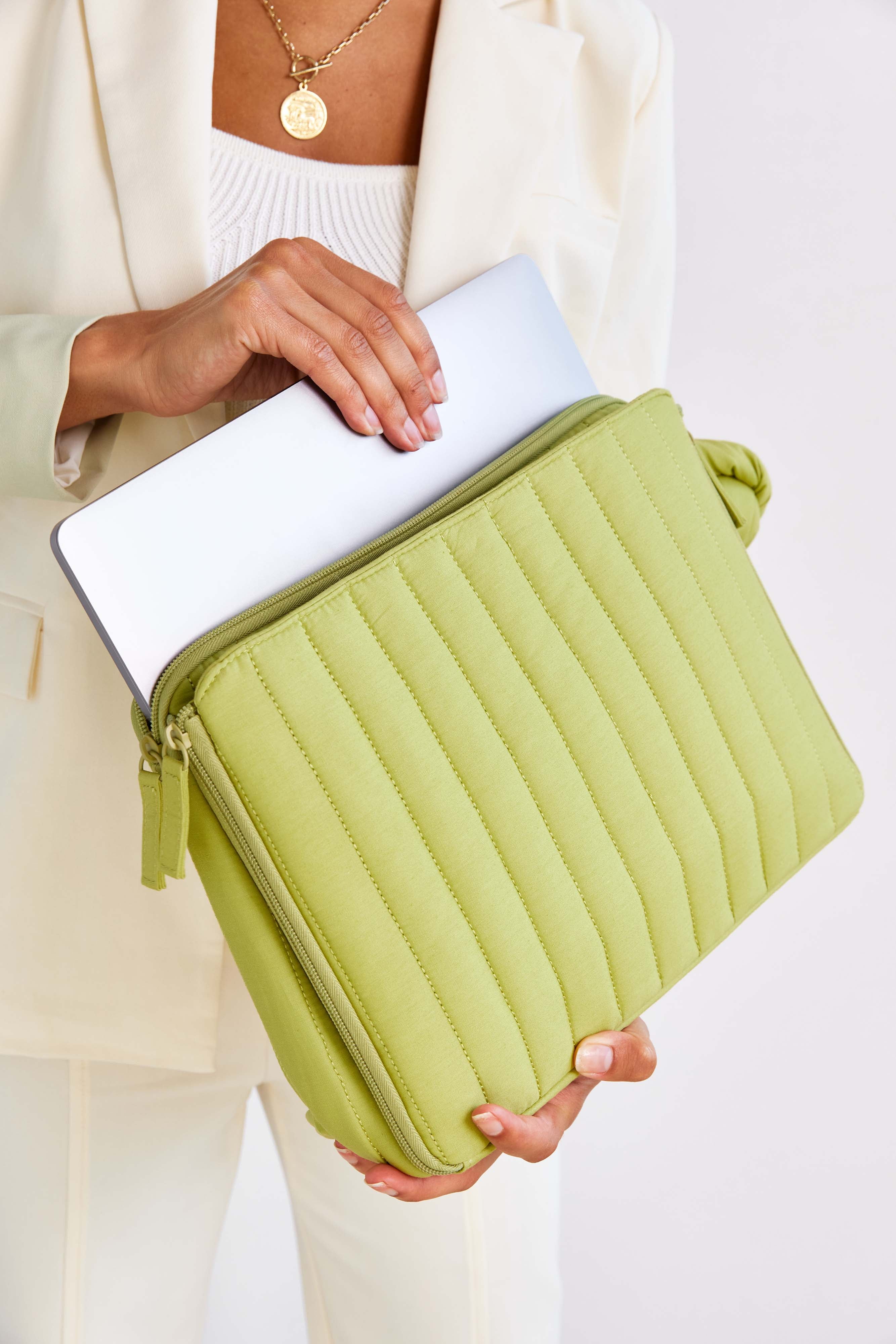 Stylish Women's Crossbody Clutch Purse for Date Night & Evening Parties - Perfect for Dinner, Cocktails, and Special Occasions