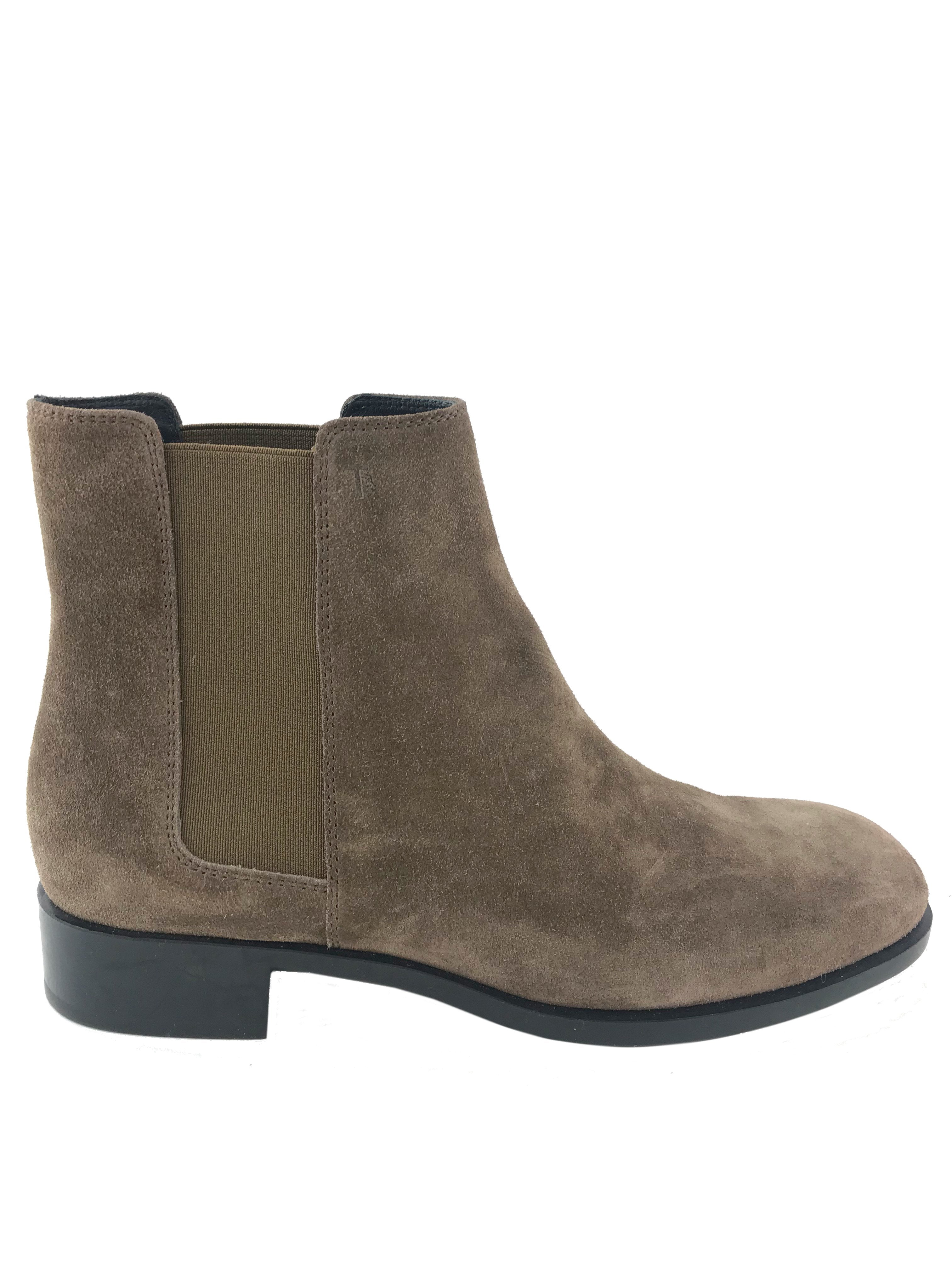 Tod's Suede Ankle Boots Women Size 7.5 - Comfortable & Stylish Casual Booties for Fall & Winter Outfits