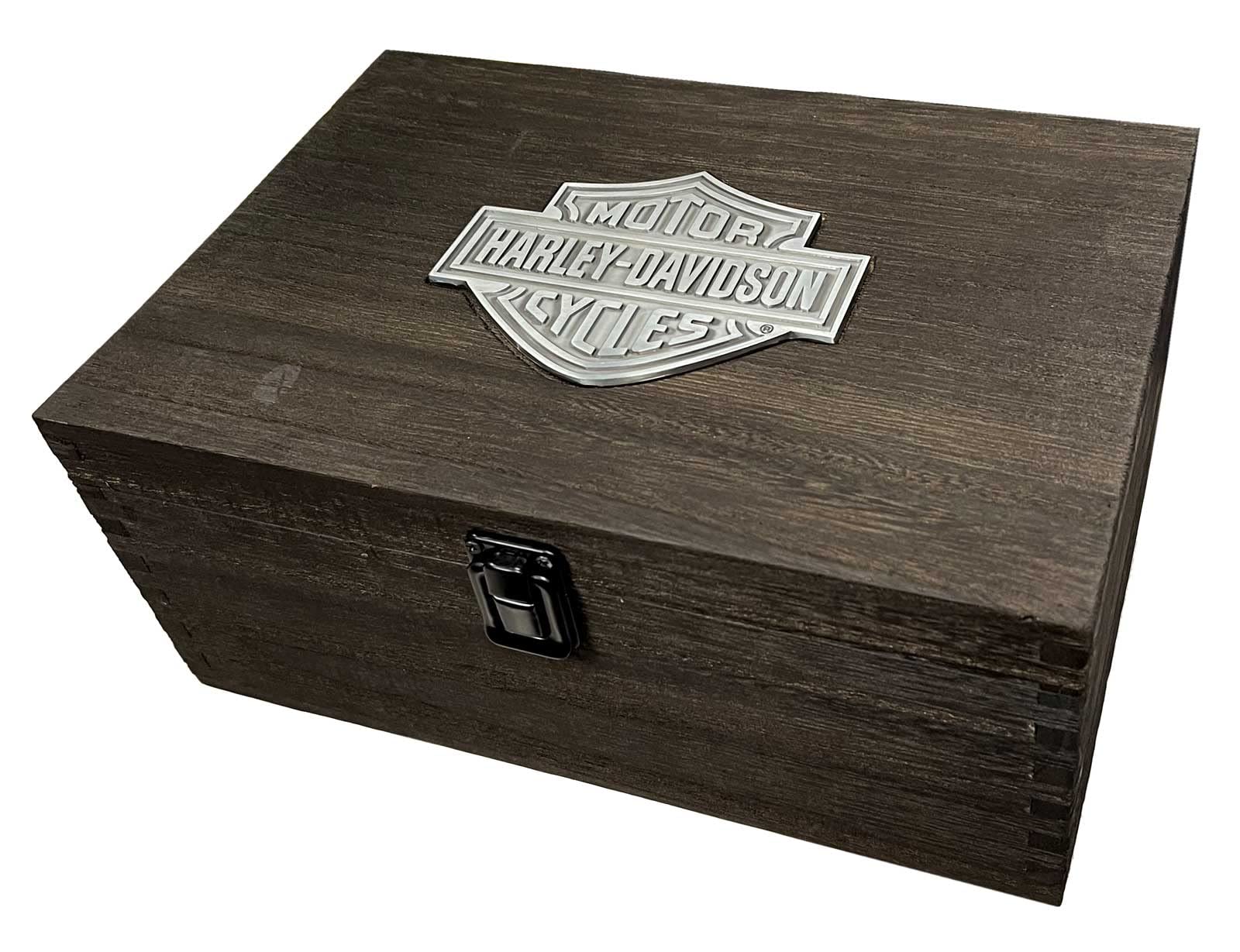 Harley-Davidson Premium Whiskey Glass Set with Bar & Shield Logo - Engraved Wooden Gift Box for Men, Bourbon & Scotch Drinking Enthusiasts - Perfect for Father's Day, Birthday & Anniversary Gifts