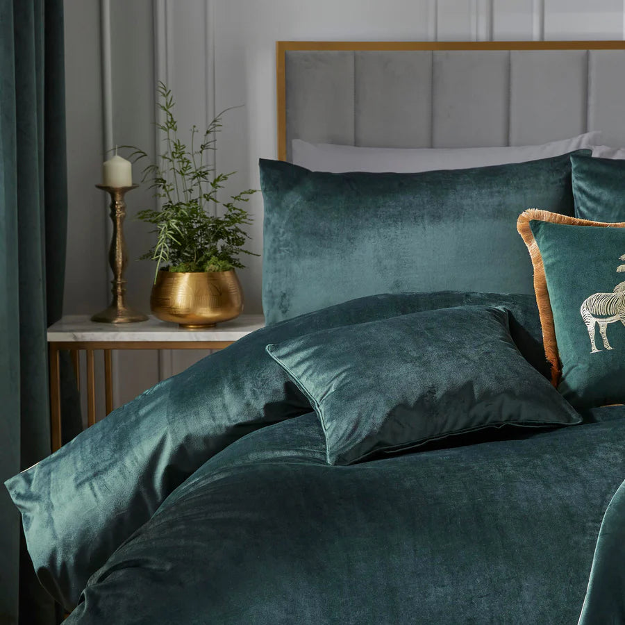 Laurence Llewelyn Bowen Montrose Duvet Cover Set - Luxury Bottle Green Bedding for Master Bedroom & Guest Room Decor