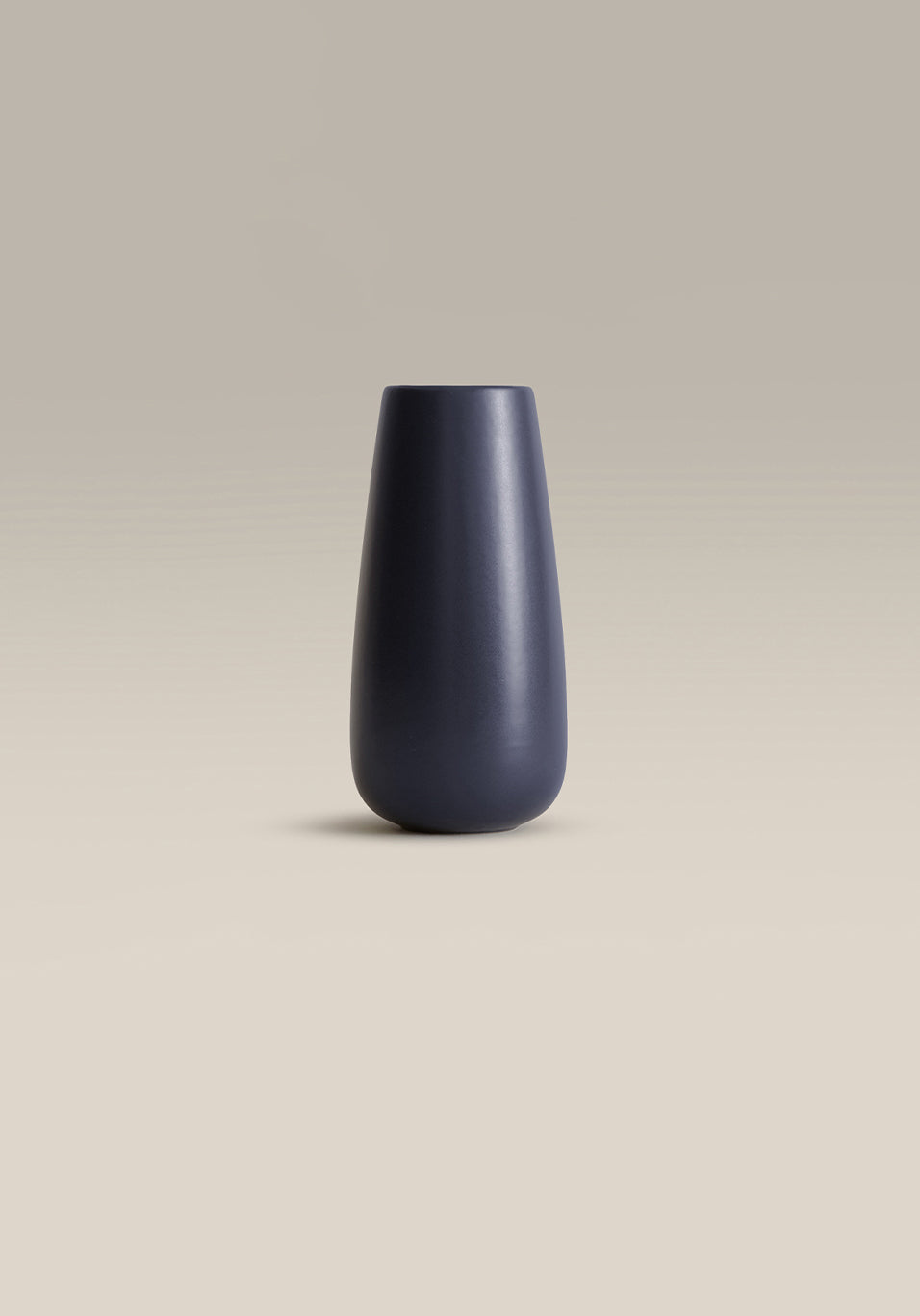 Elegant Glass Bud Vase for Small Flowers - Perfect for Weddings, Centerpieces & Home Decor
