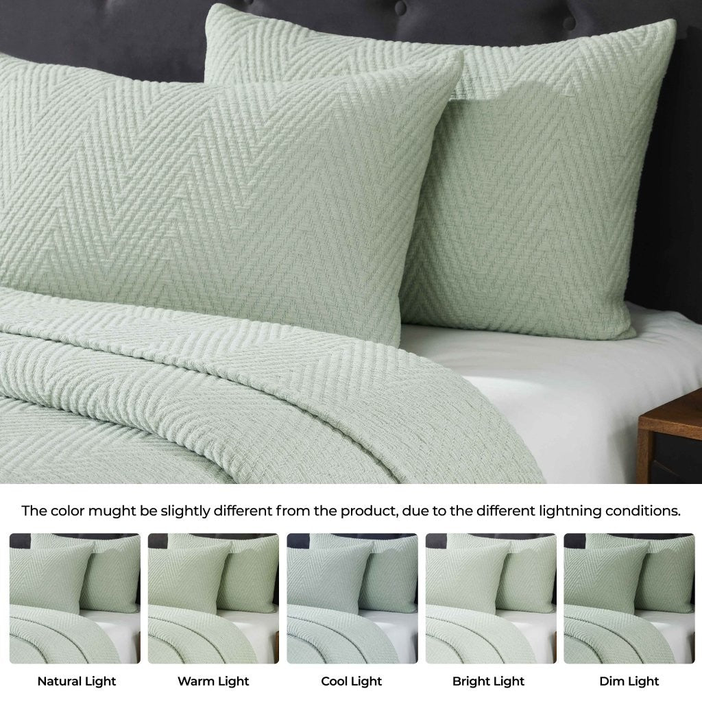 Premium Aswan Cotton Medium Weight Chevron Woven Coverlet - Soft & Breathable Bedspread for All Seasons - Perfect for Master Bedroom, Guest Room, or Dorm Decor