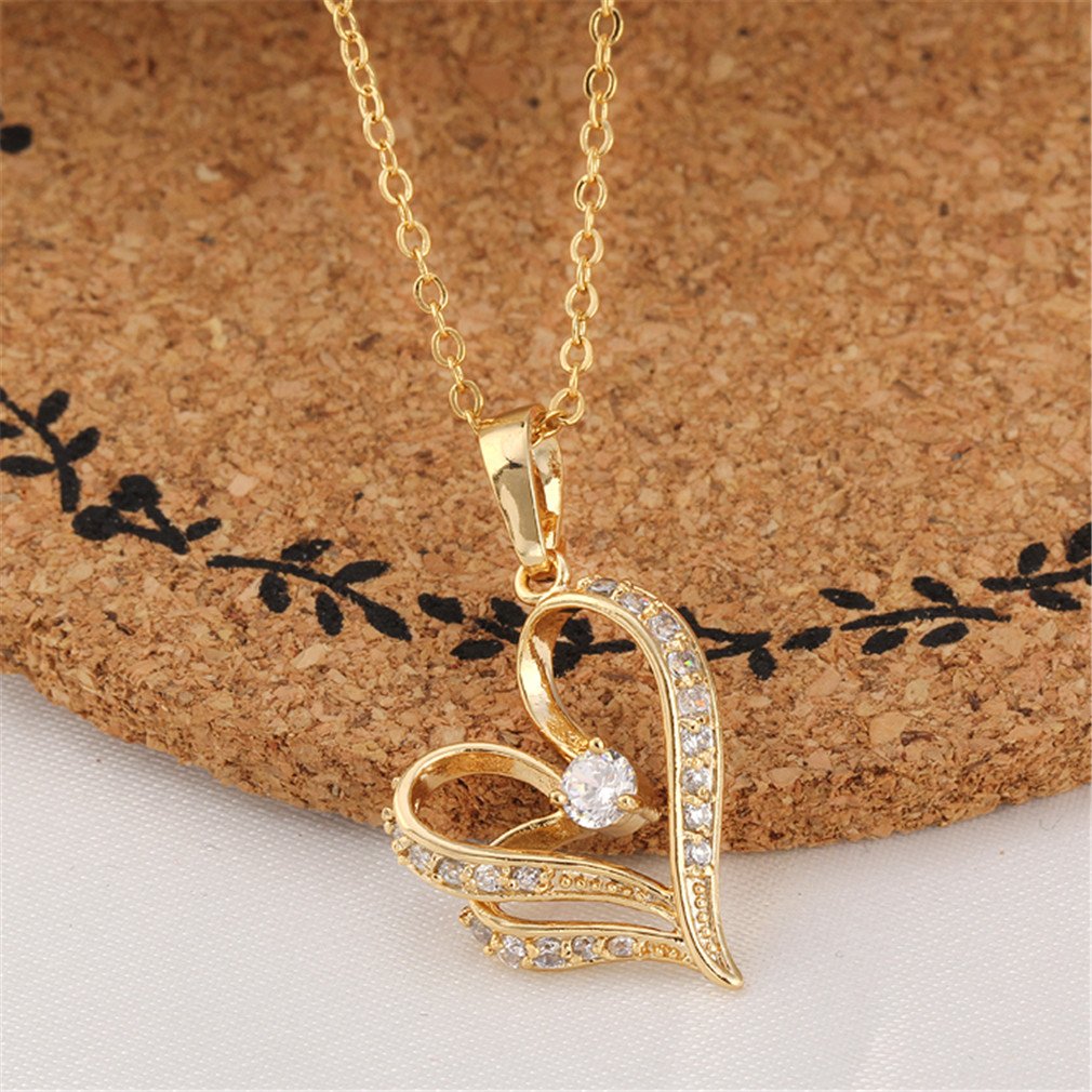 18K Gold Plated Crystal Heart Necklace for Women - Elegant Jewelry Gift for Anniversary, Birthday & Valentine's Day - Perfect for Romantic Occasions & Special Events