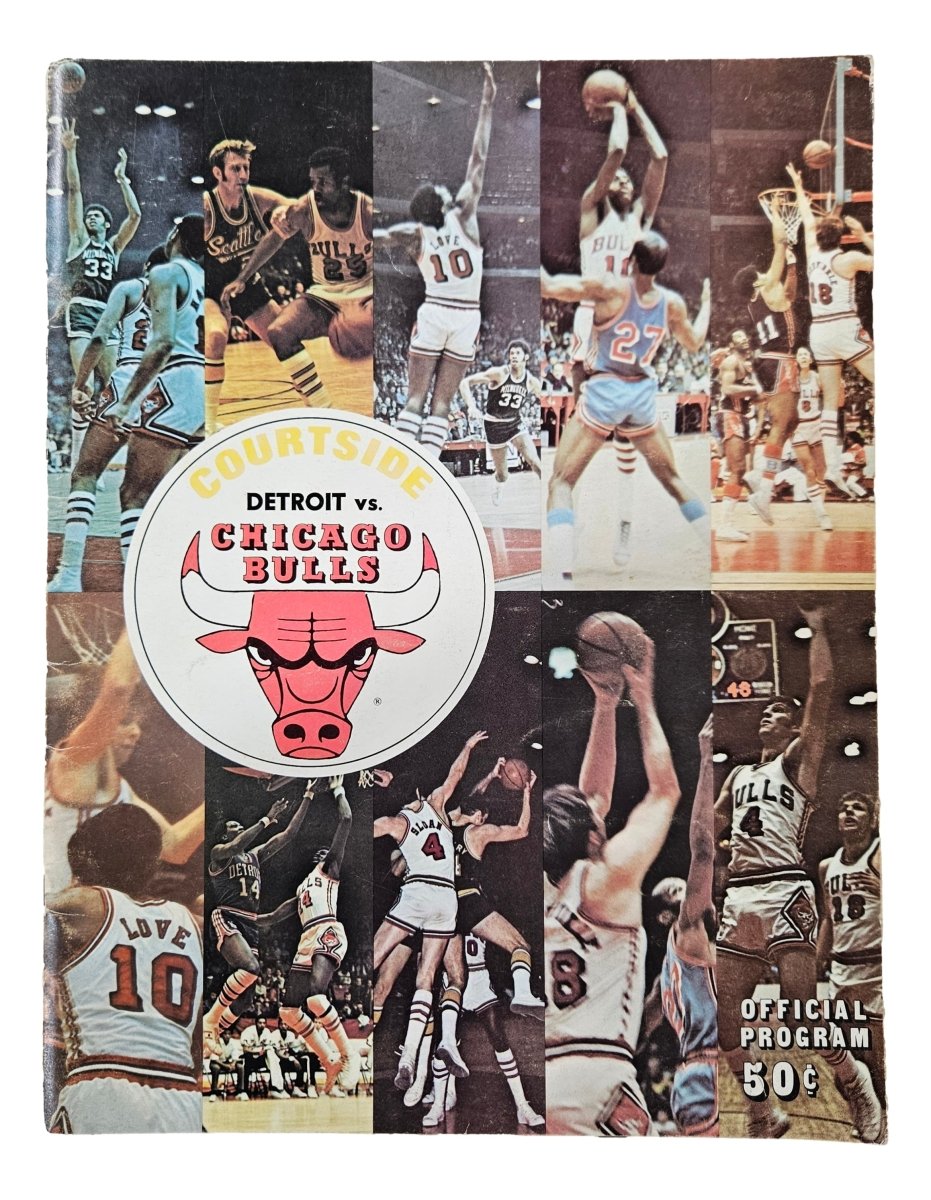 Vintage Chicago Bulls 1970 NBA Courtside Official Program - Rare Collectible Basketball Memorabilia for Fans & Sports Enthusiasts | Perfect for Display, Gifts, and Sports Memorabilia Collections