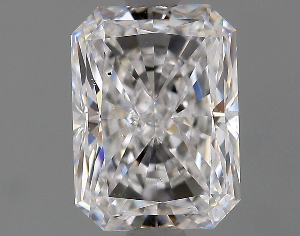 1.53 Carat D Color VS2 Clarity Radiant Cut Diamond – Perfect for Engagement Rings & Luxury Jewelry