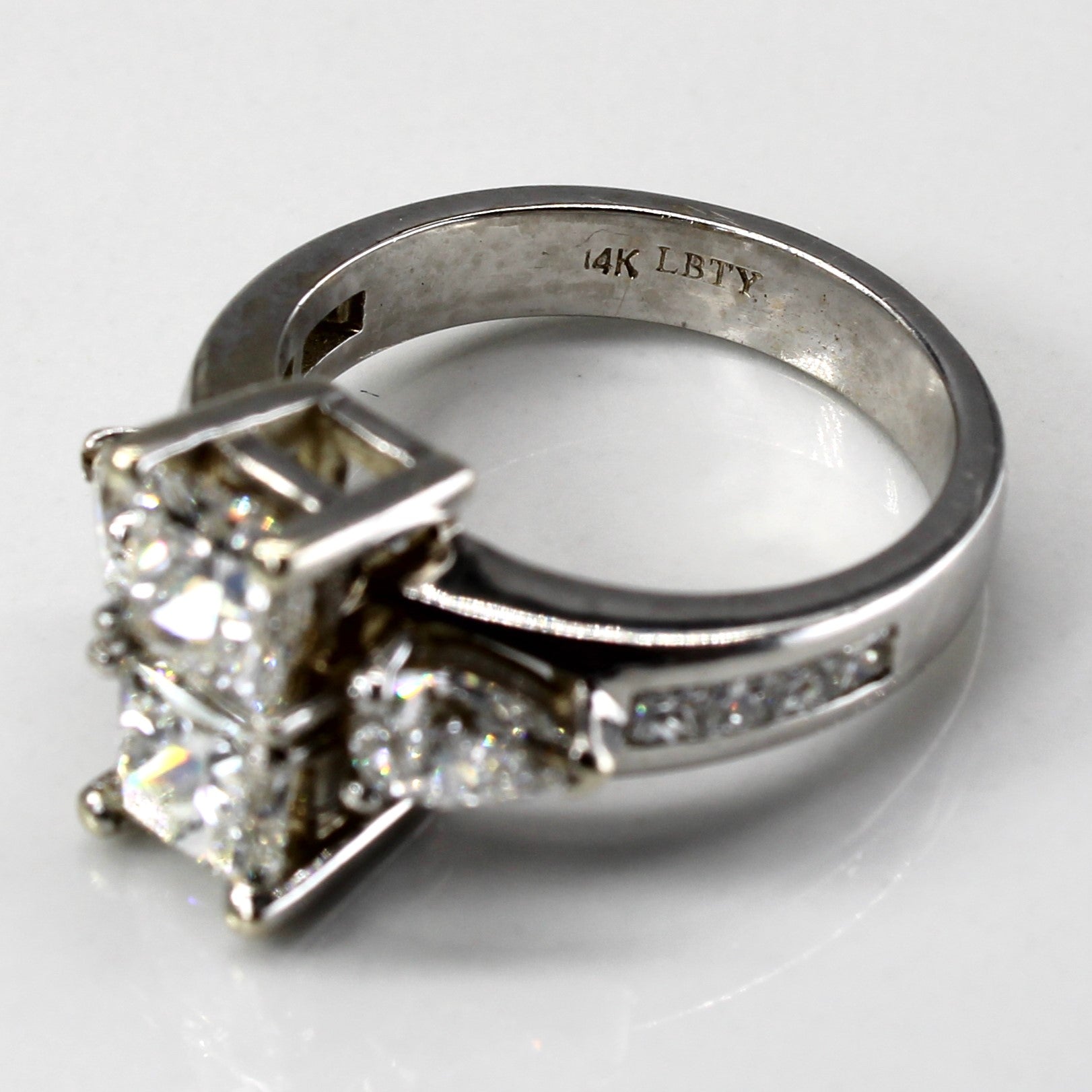 2.32ctw Multi Diamond Engagement Ring for Women - Prong Set, Size 6 | Perfect for Proposals, Anniversaries & Wedding Bands