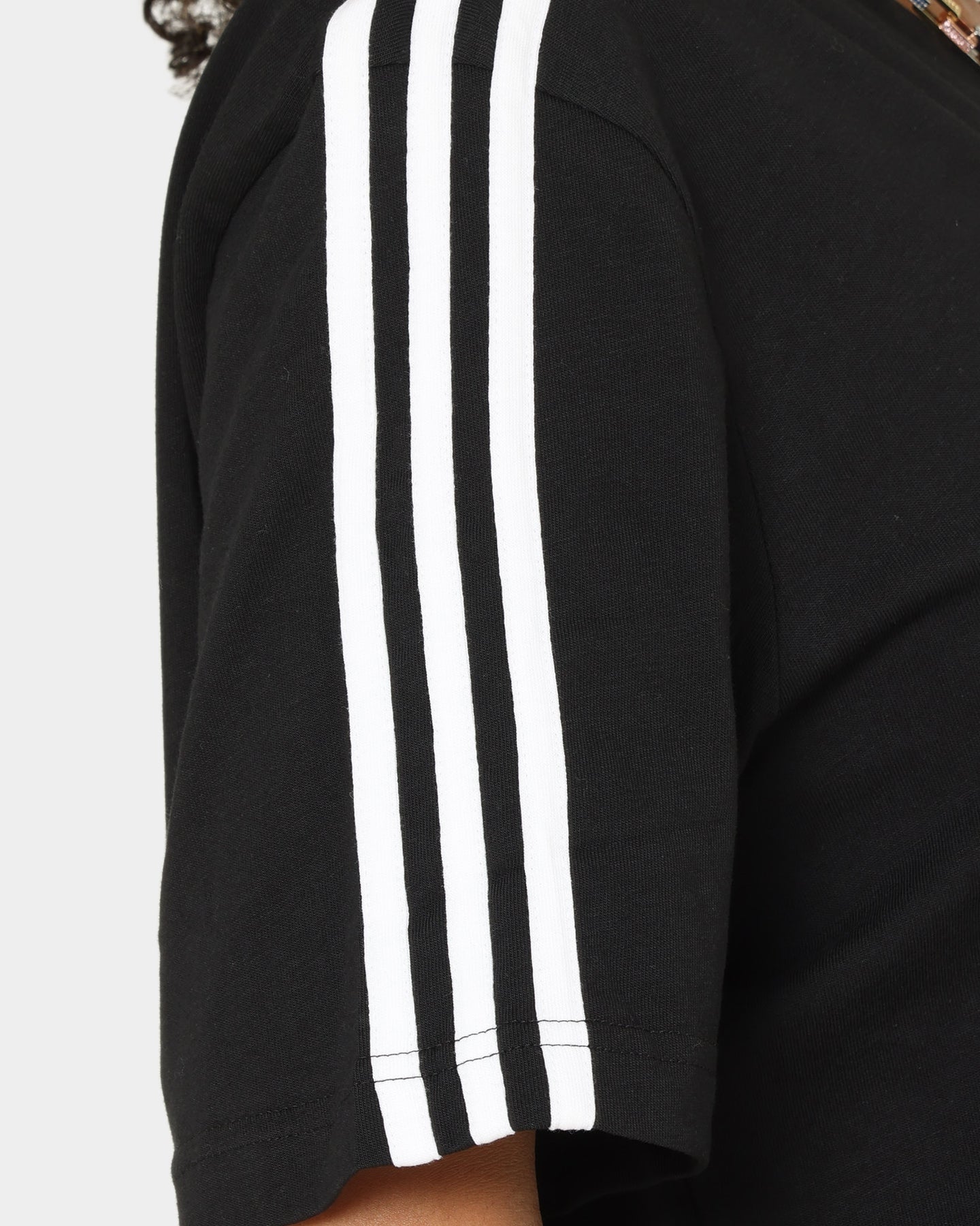 Adidas Graphics United T-Shirt for Men - Black Cotton Short Sleeve Tee - Casual Wear, Street Style & Gym Outfit