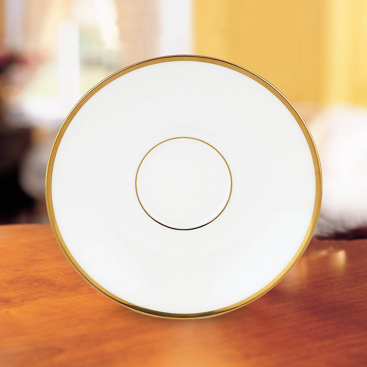 Continental Gold Saucer Dining Plate Set - Elegant Fine China for Formal Dinners & Special Occasions - Perfect for Weddings, Anniversaries & Upscale Dinner Parties