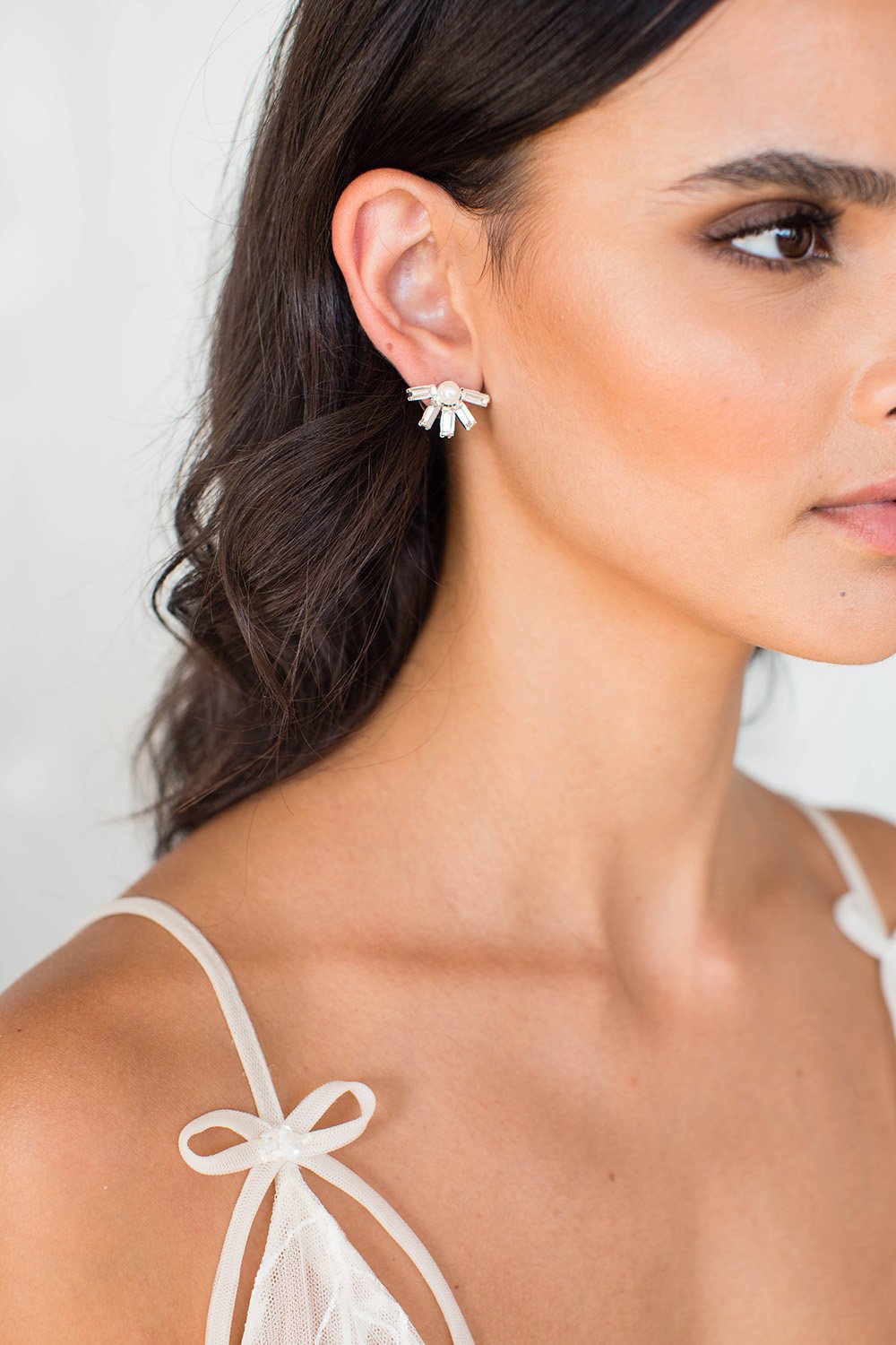 Coralie Opal & Crystal Jewelry Set - Elegant Necklace & Earrings for Women, Perfect for Parties, Weddings & Special Occasions