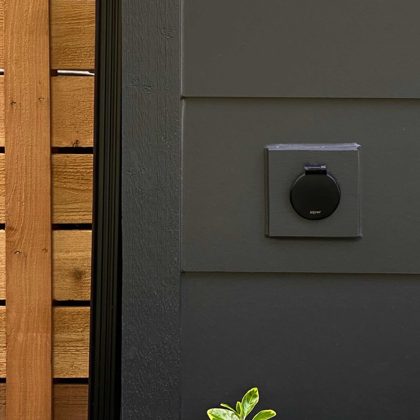Aquor House Hydrant V1+ Outdoor Water Faucet - Matte Black Finish for Garden, Yard & RV Use