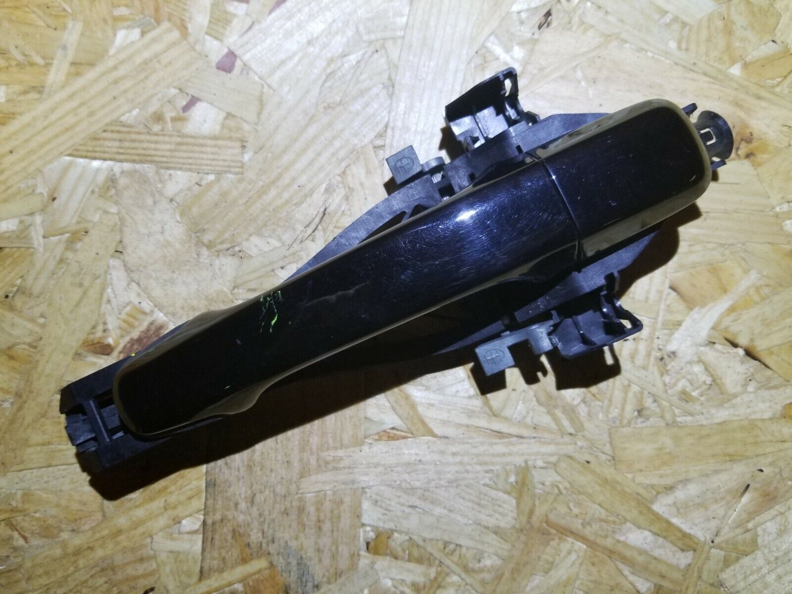 2005-2007 Volvo S40 Right Rear Passenger Side Exterior Door Handle OEM Replacement - Perfect for DIY Car Repairs & Maintenance