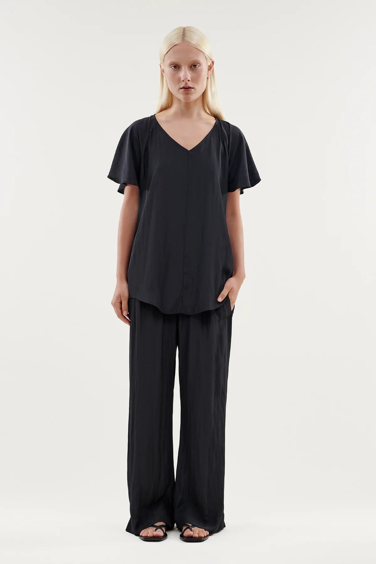 Empati Tee - Soft Cotton T-Shirt for Men & Women in Coal Black | Casual Wear, Street Style & Everyday Comfort