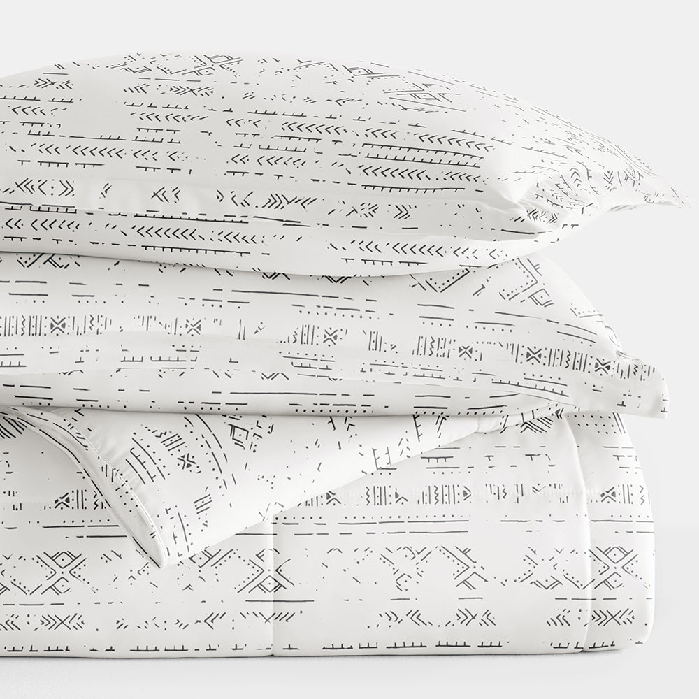 Distressed Field Down Alternative Comforter Set - Soft Hypoallergenic Bedding with Duvet Cover & Pillowcases | Perfect for All Seasons, Guest Rooms & Cozy Home Decor