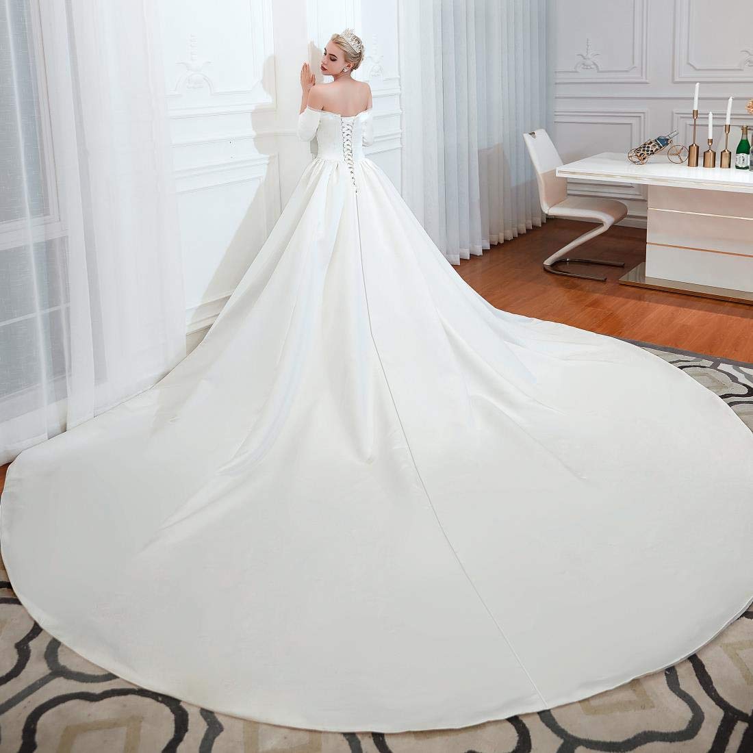 Elegant Ivory Off-the-Shoulder Satin Corset Wedding Dress for Women - Perfect for Bridal Gowns, Evening Balls & Formal Occasions