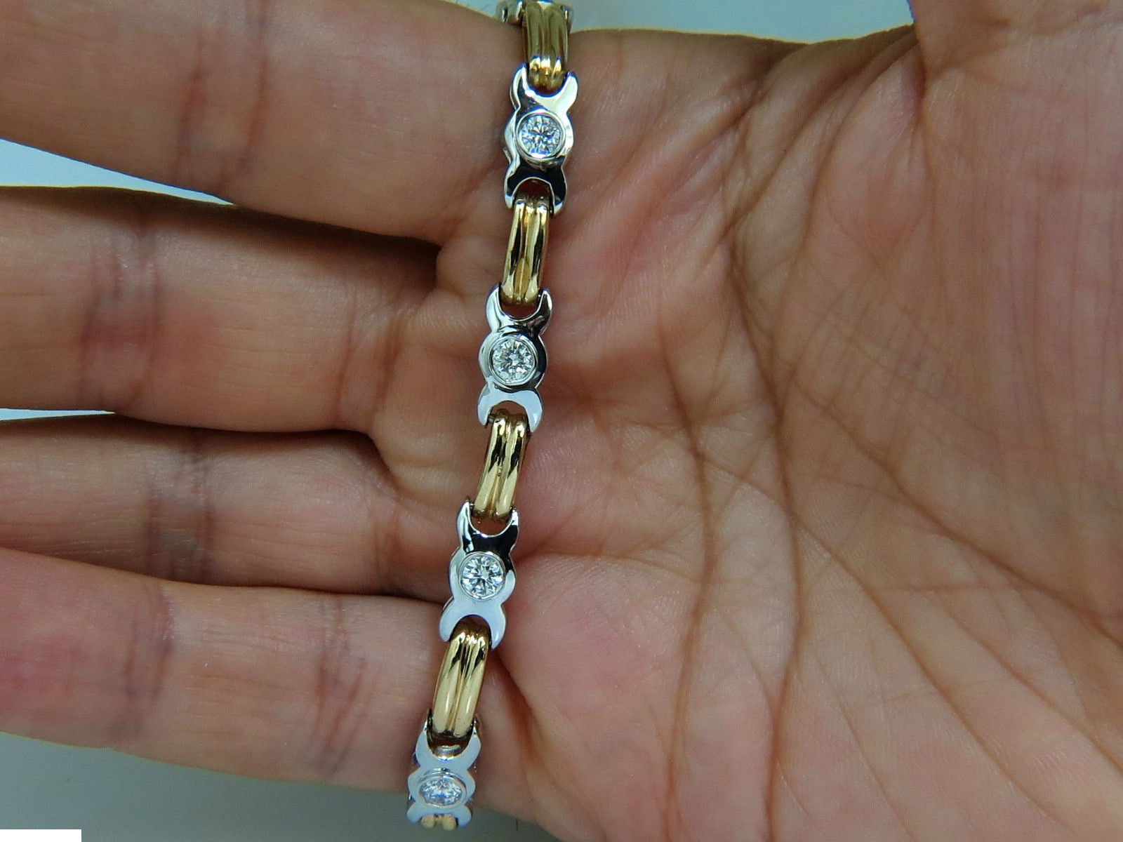2.00 Carat Diamond Bezel Link Bracelet - G/VS2 Quality - 14K Two-Tone Gold (White & Yellow) - Perfect for Weddings, Anniversaries & Special Occasions