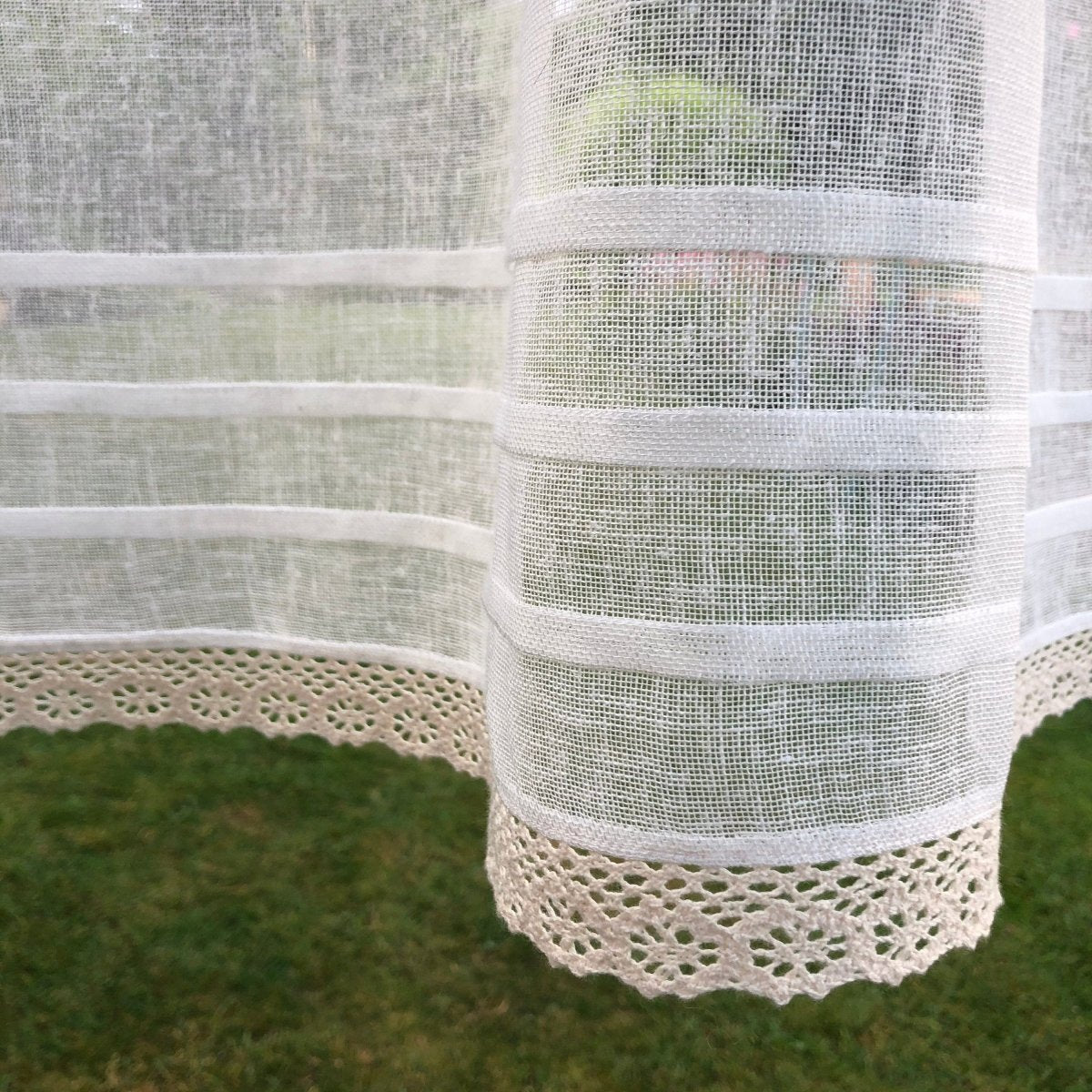 Lowton Sheer Ivory Lace Cafe Curtains - Elegant Window Treatment for Kitchen, Dining Room & Breakfast Nook - Light Filtering Semi-Transparent Linen-Like Fabric with Delicate Floral Pattern