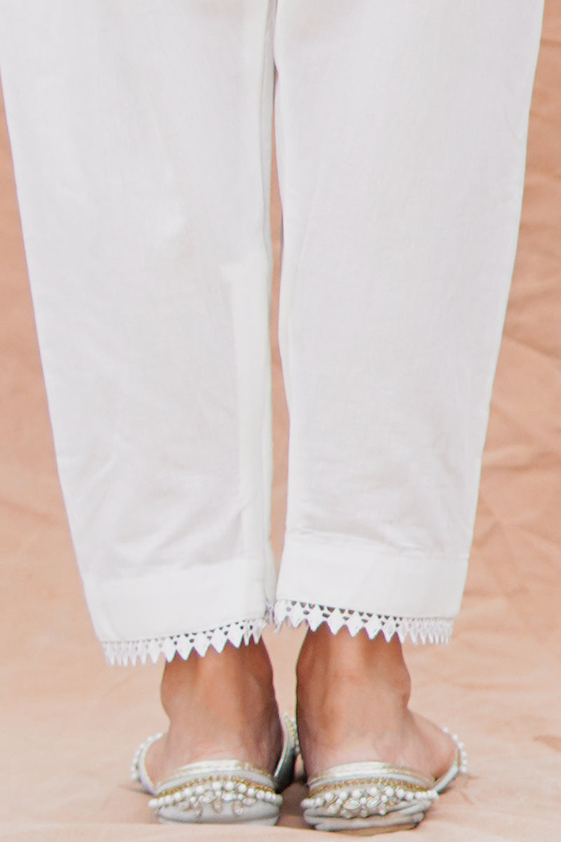 Elegant Lace Tapered Women's Trousers - Comfortable Stretch Dress Pants for Office, Business Casual & Special Occasions
