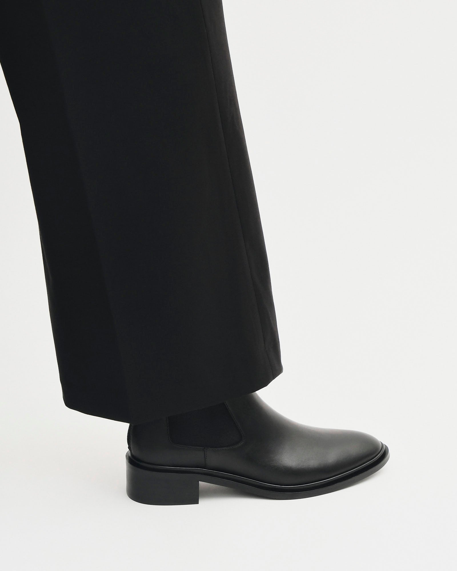 MELROSE Women's Flat Ankle Boots - Black Leather Casual Shoes for Everyday Wear, Work & Outfits