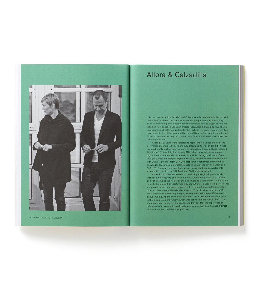 Co Art: Exploring Creative Collaboration Among Artists - Perfect for Art Studios, Workshops & Collaborative Projects