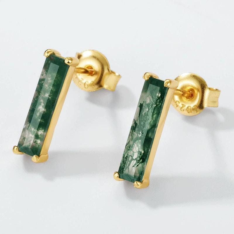 Minimalist Baguette Cut Moss Agate Wedding Set – Solitaire Yellow Gold Pendant Necklace & Rose Gold Agate Earrings – Anniversary Gifts for Her – Perfect for Bridal Jewelry, Engagement, and Special Occasions