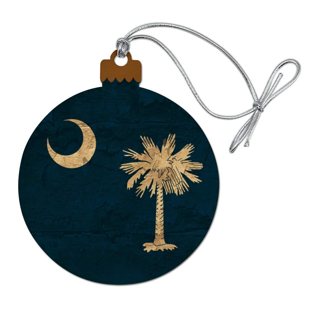 Vintage Distressed South Carolina State Flag Wooden Christmas Tree Ornament - Rustic USA Holiday Decor for Tree, Gift, or Home Decoration