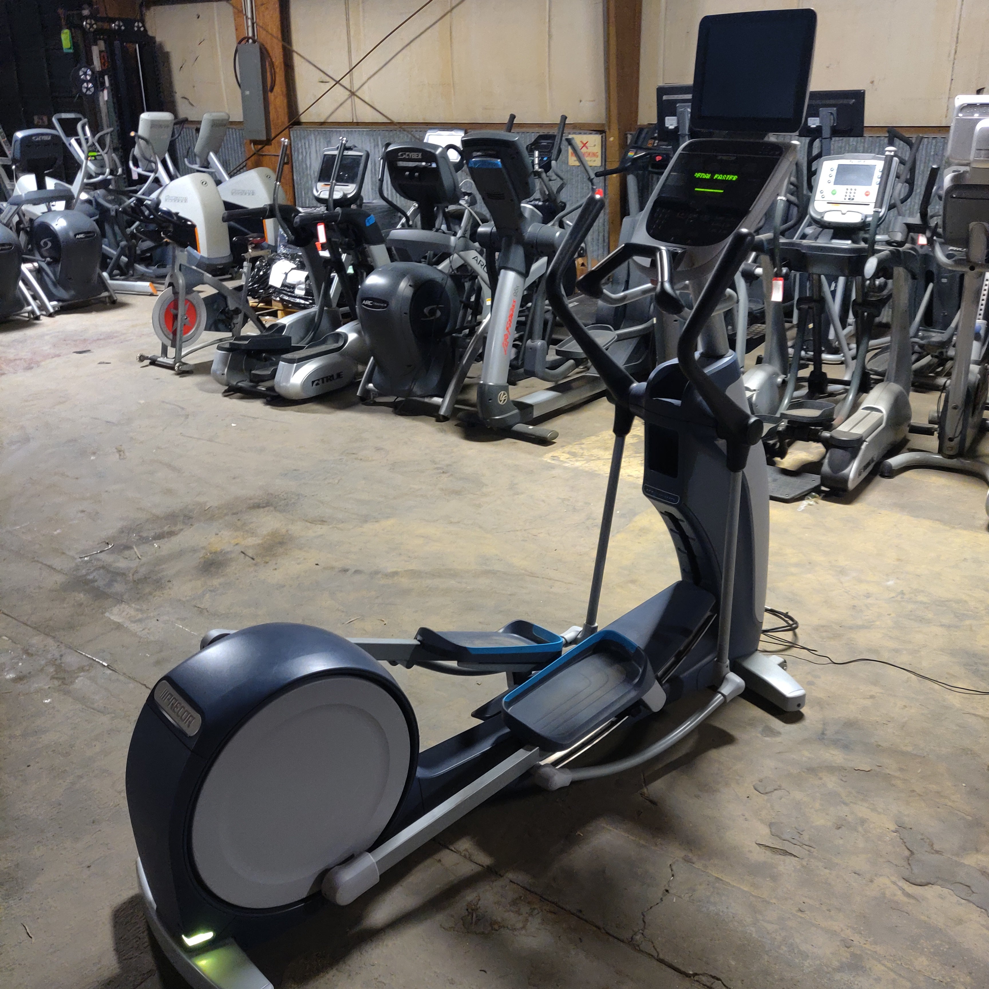Precor EFX 885/865/835 Commercial Grade Elliptical Trainer - Gym & Home Cardio Workout Machine for Fitness & Weight Loss