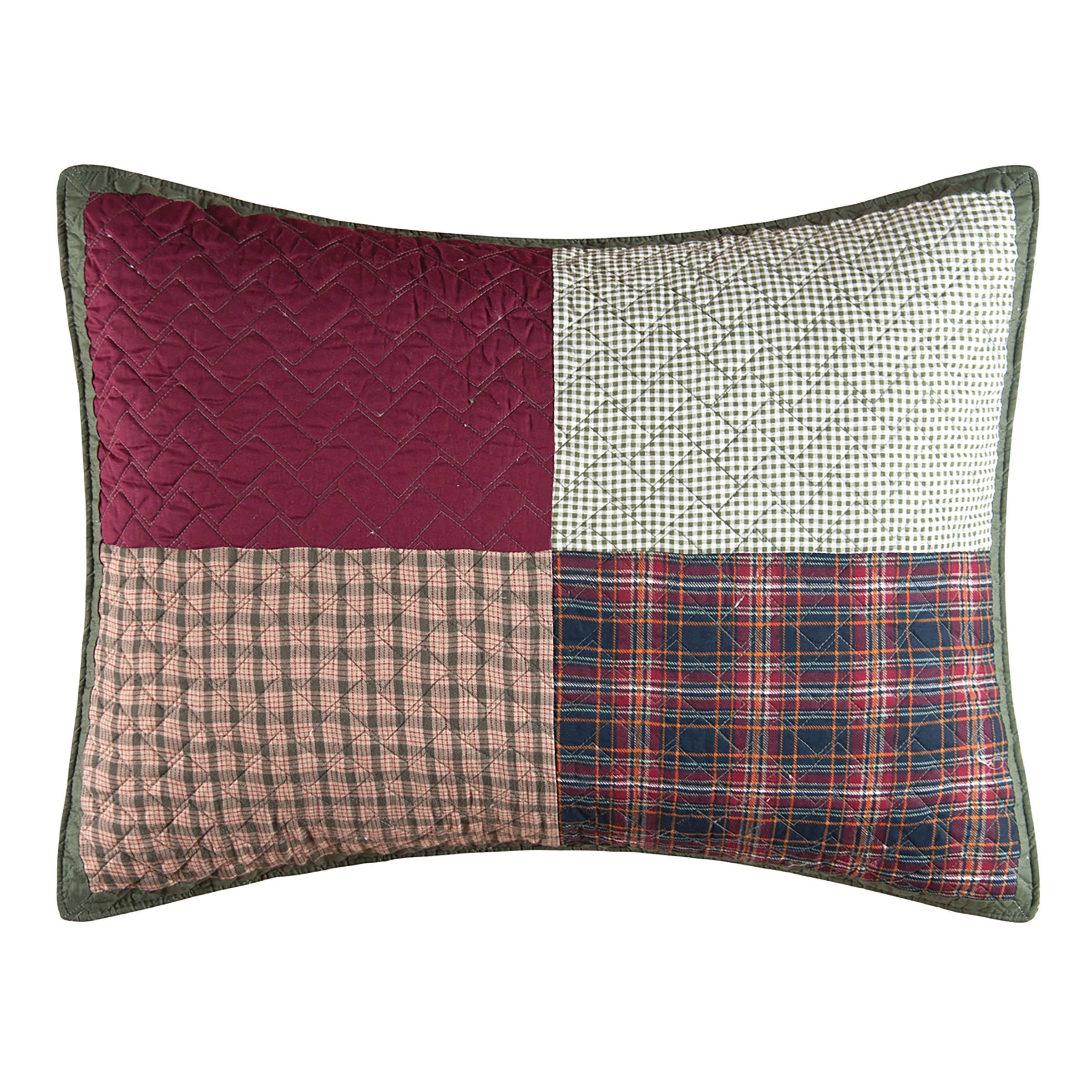 C&F Home Gibson Lake King Size Quilt Set - Red, Soft & Breathable Bedding for Ultimate Comfort - Perfect for Master Bedrooms, Guest Rooms & Cozy Winter Nights