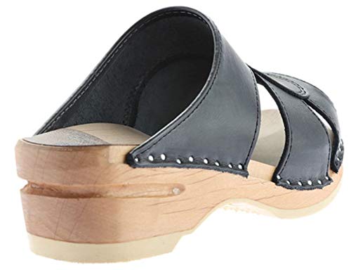 Comfortable Women's Clogs - Slip-Resistant & Lightweight Shoes for Nurses, Chefs & Indoor/Outdoor Wear