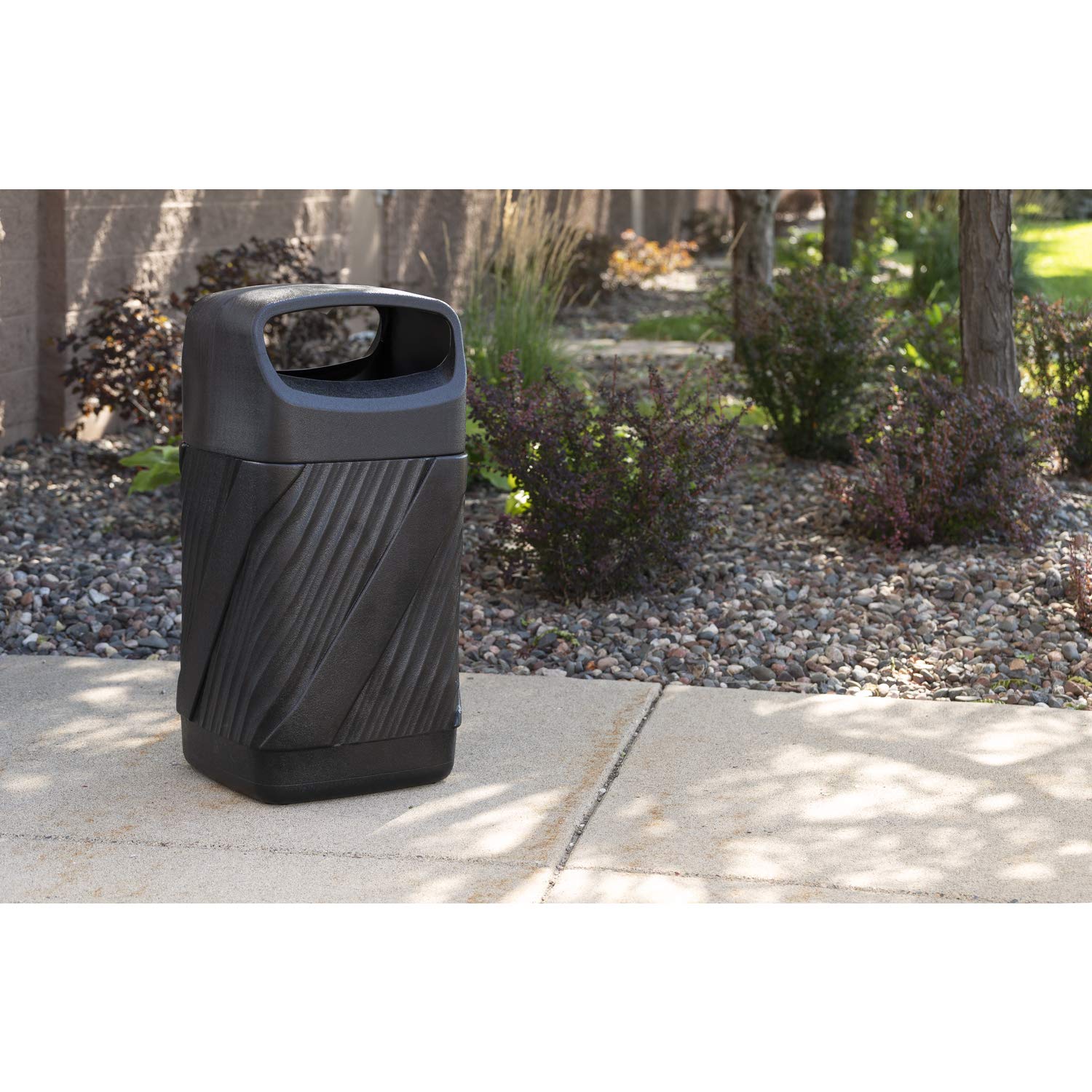 Safco 32-Gallon Twist Trash Can - Heavy Duty Commercial Garbage Bin for Indoor & Outdoor Use - Weather-Resistant Durable Black Trash Container - Perfect for Offices, Restaurants, Schools and Home Use